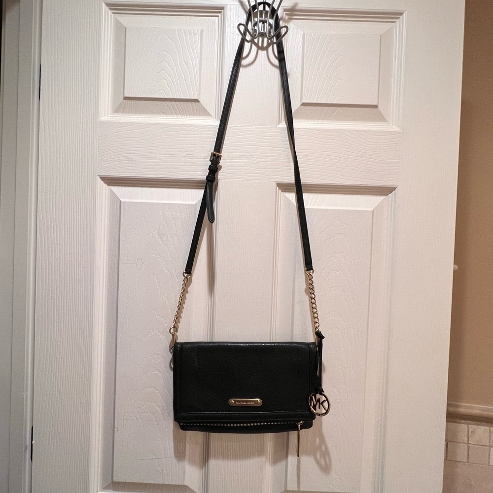 Michael Kors Cross Body Bag
